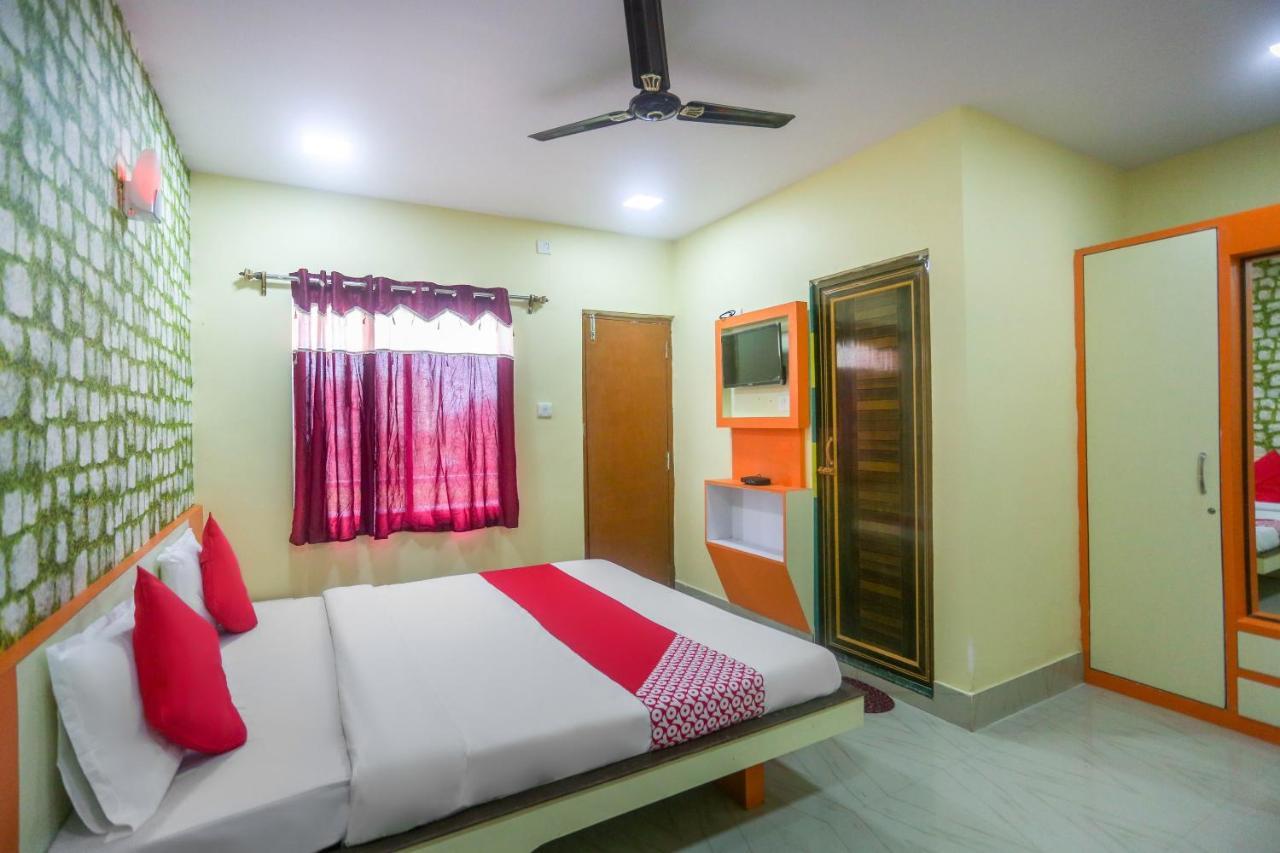 Oyo 60771 New Puri Hotel Eksteriør bilde